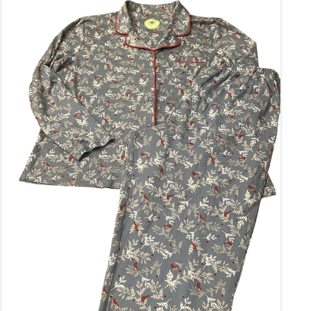 WHITE ORCHID  ⭐️pajama set